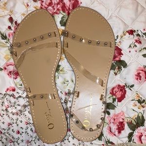 Olivia Ferguson sandals